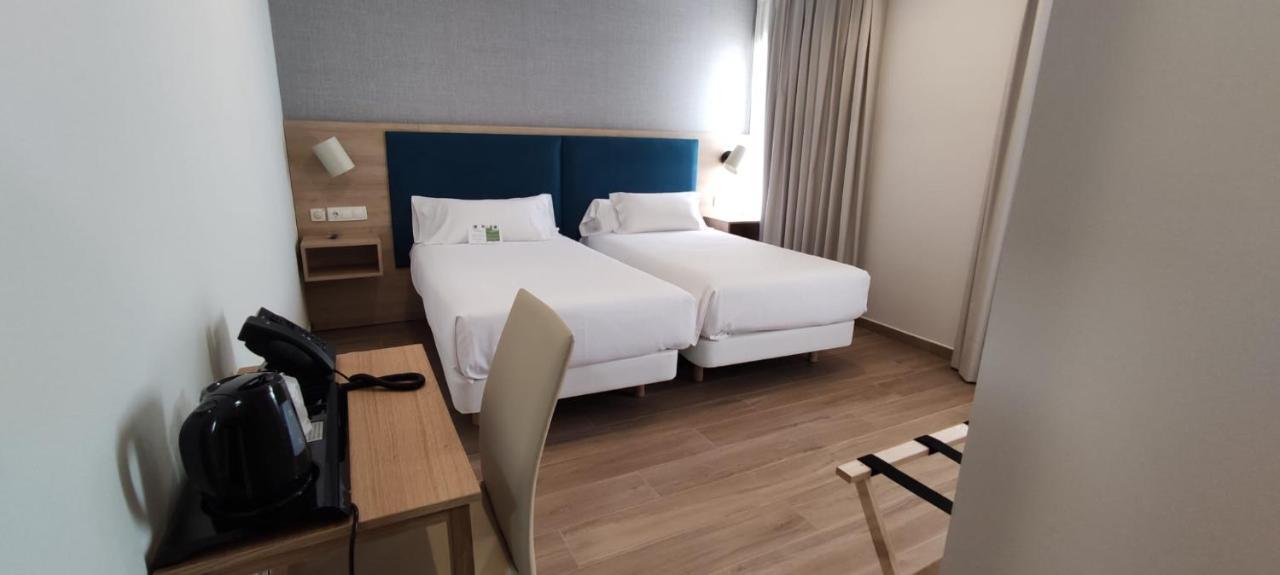 Hotel Parking Miradoiro De Belvis Santiago de Compostela Kültér fotó