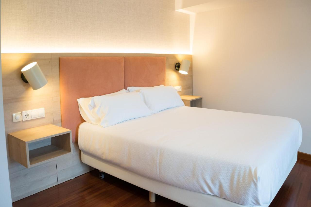 Hotel Parking Miradoiro De Belvis Santiago de Compostela Kültér fotó
