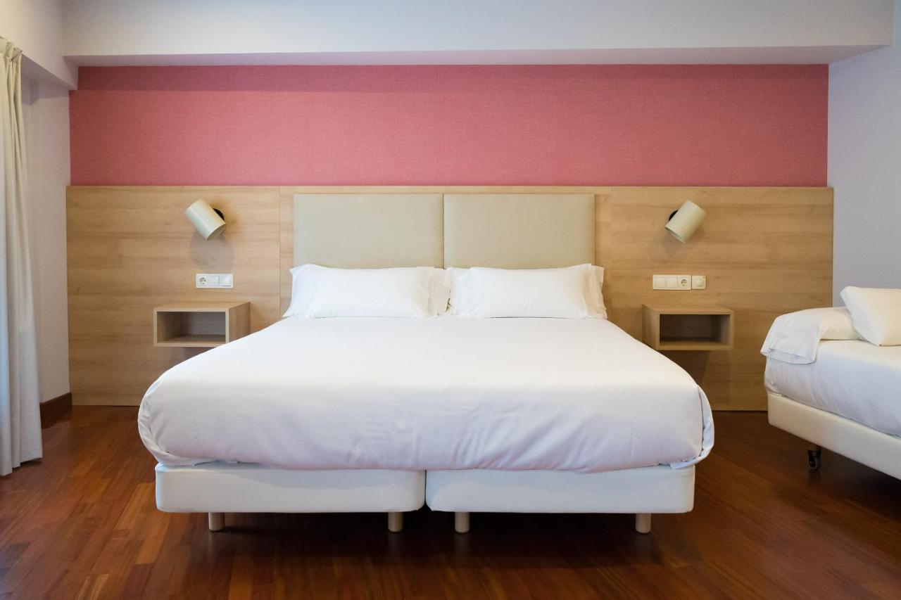 Hotel Parking Miradoiro De Belvis Santiago de Compostela Kültér fotó
