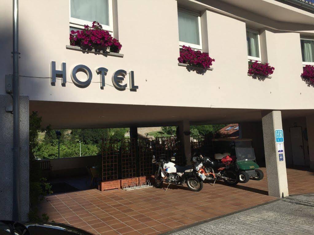 Hotel Parking Miradoiro De Belvis Santiago de Compostela Kültér fotó