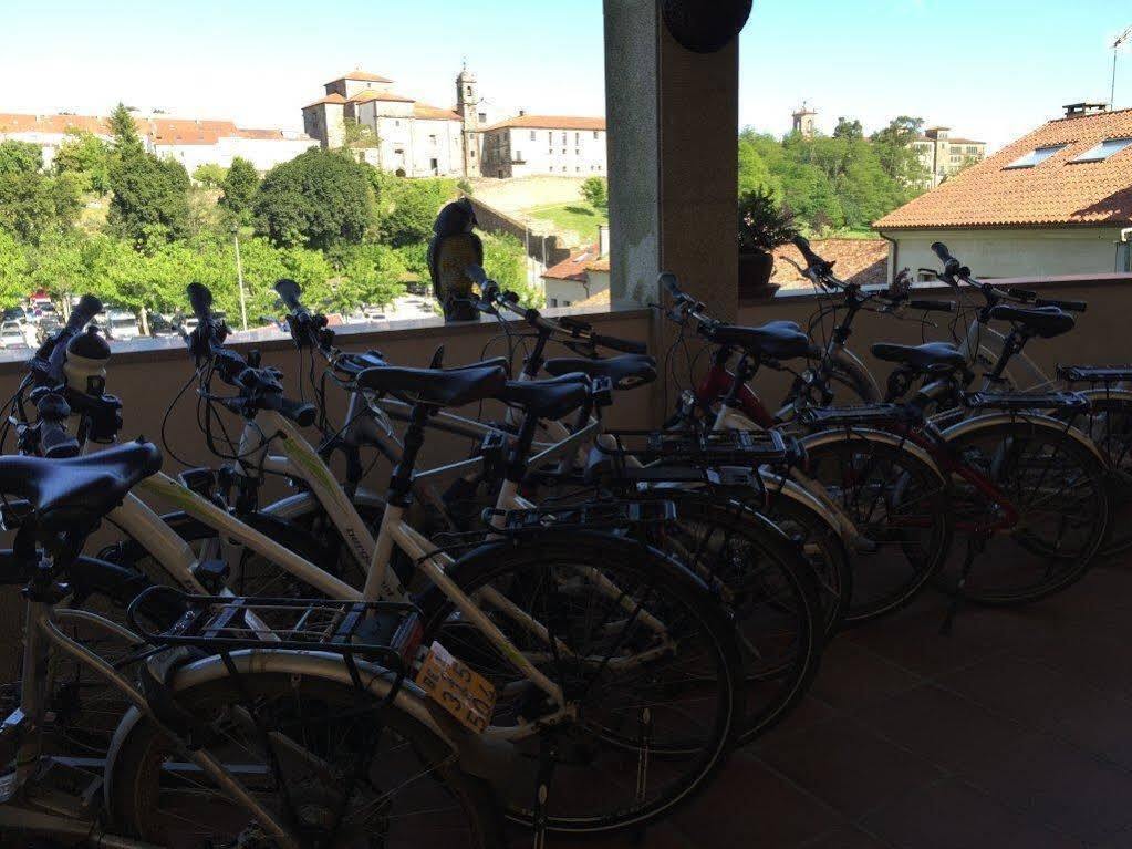 Hotel Parking Miradoiro De Belvis Santiago de Compostela Kültér fotó